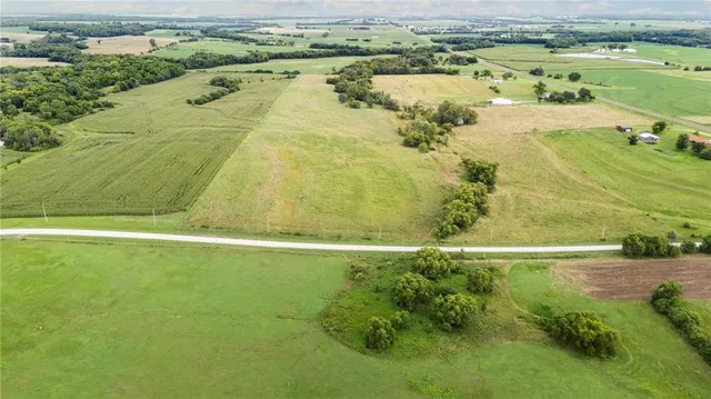 $220,000 | 3540 Woodson Road, Wellsville, KS 66092