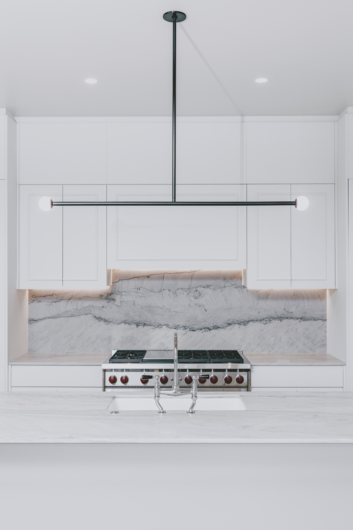 21 North May Street, Unit 601 Chicago, IL 60607 - Photo 26 of 64 a close view of stove