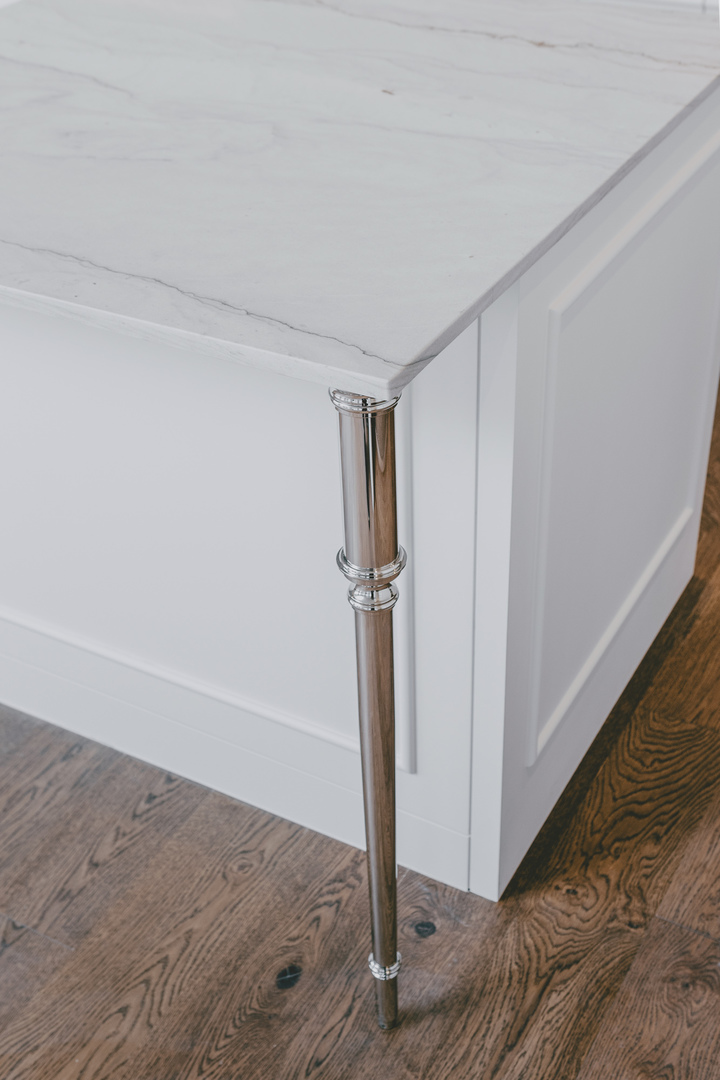 21 North May Street, Unit 601 Chicago, IL 60607 - Photo 27 of 64 a view of a livingroom with wooden floor and staircase