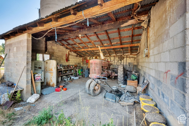 1632 South Main Street Springville, UT 84663 - Photo 57 of 93 View of garage