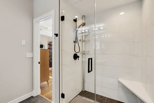 $799,000 | 2404 West Moffat Street, Unit 1, Chicago, IL 60647