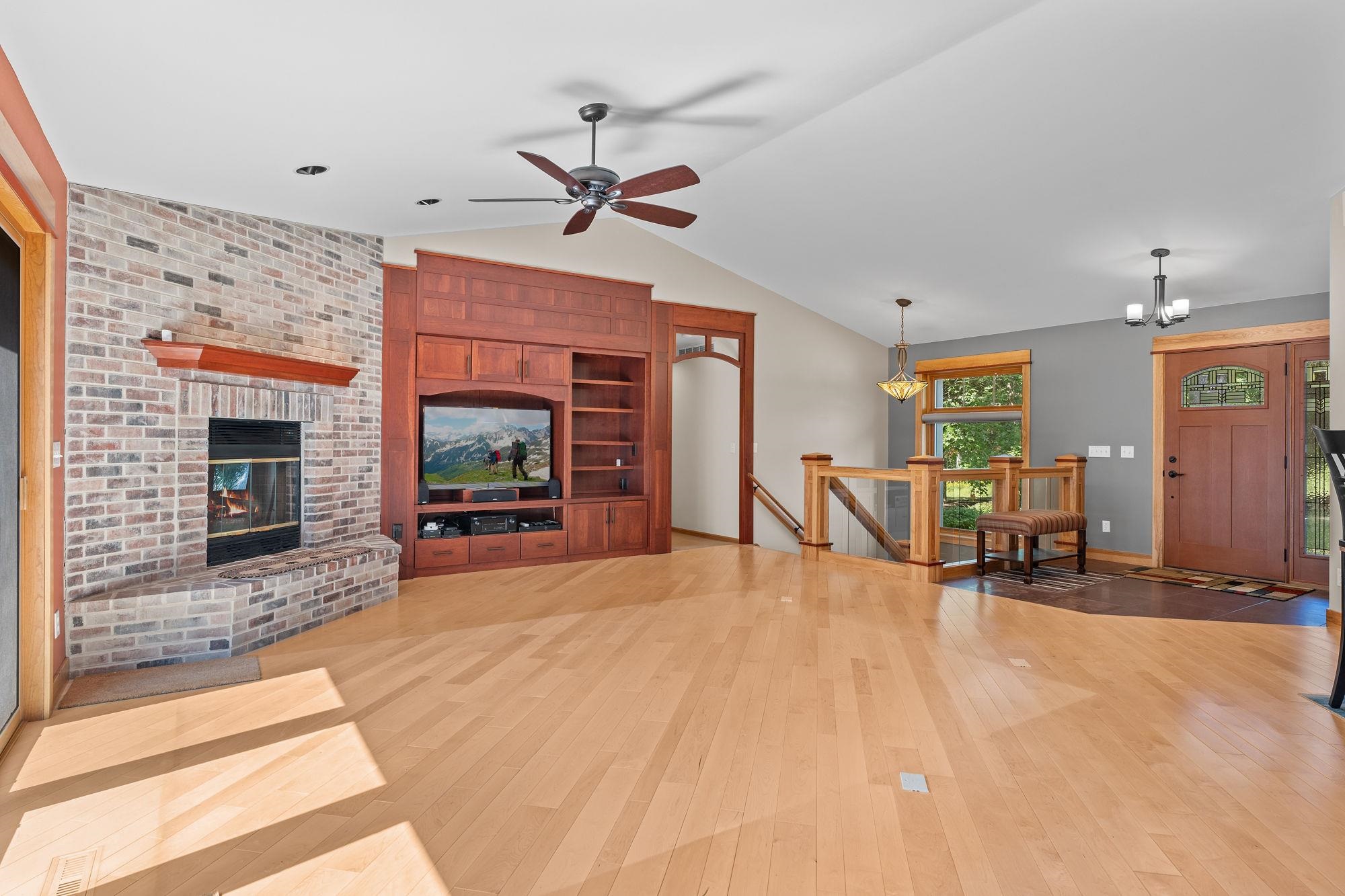 E10104 Buckhorn Road Reedsburg, WI 53959 - Photo 11 of 86 Gallery Image 11