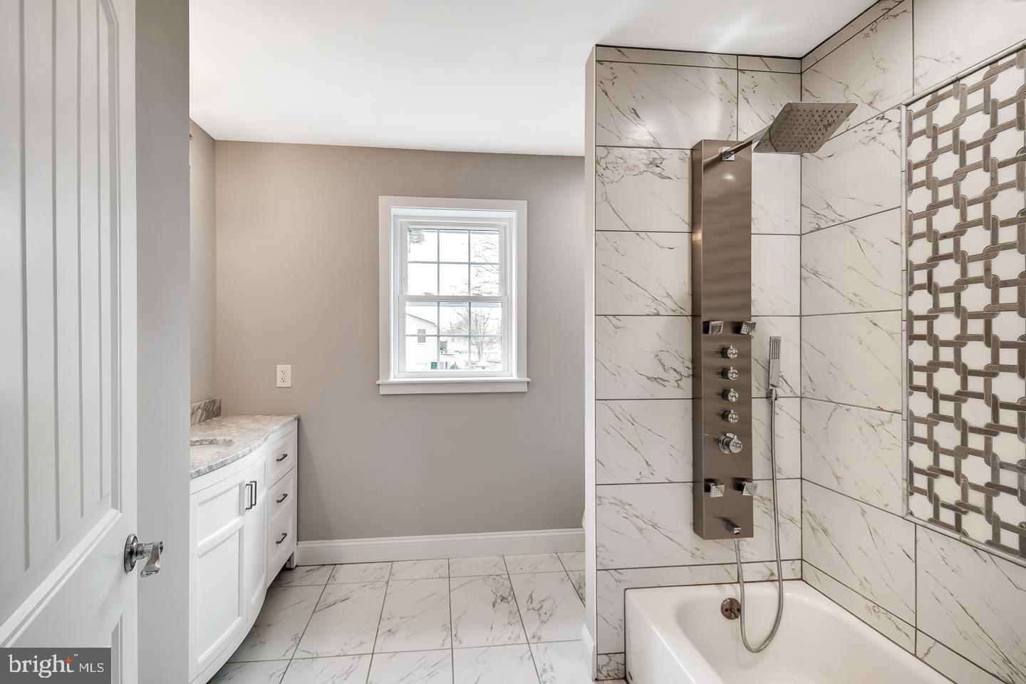 178 Idlewild Road Levittown, PA 19057 - Photo 17 of 32 Gallery Image 17