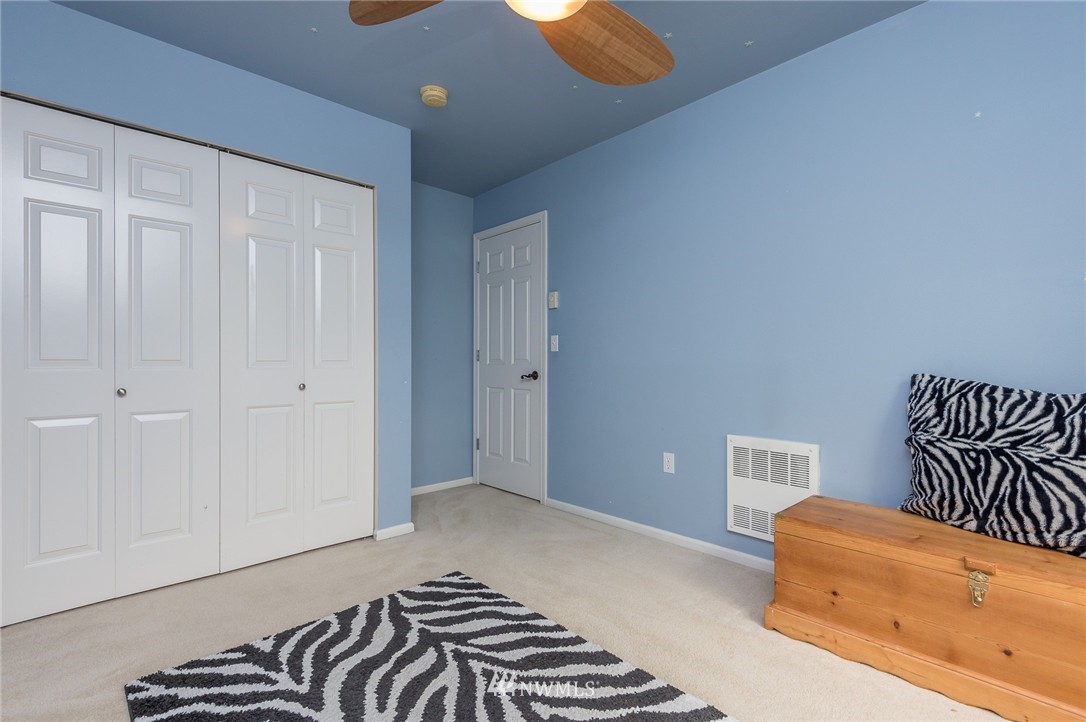 4815 Lake Place South, Unit D Renton, WA 98055 - Photo 14 of 25