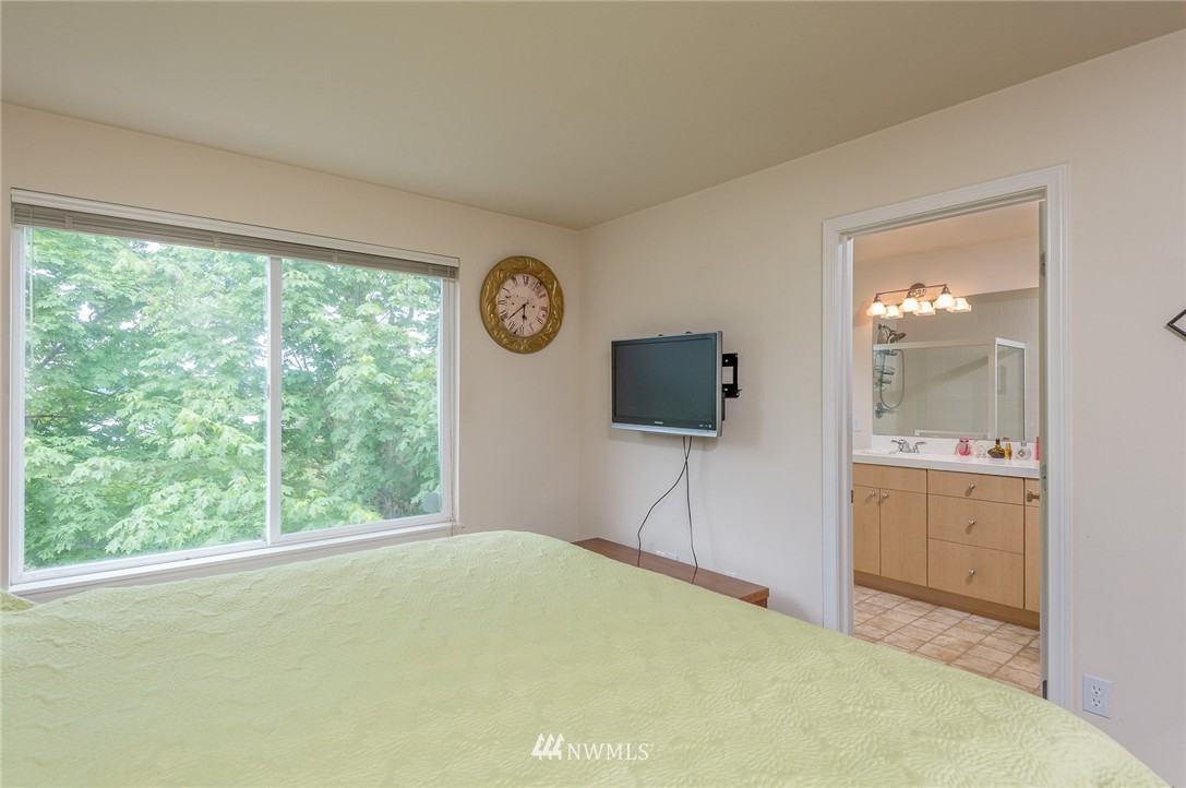 4815 Lake Place South, Unit D Renton, WA 98055 - Photo 19 of 25
