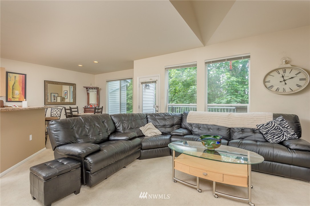 4815 Lake Place South, Unit D Renton, WA 98055 - Photo 3 of 25
