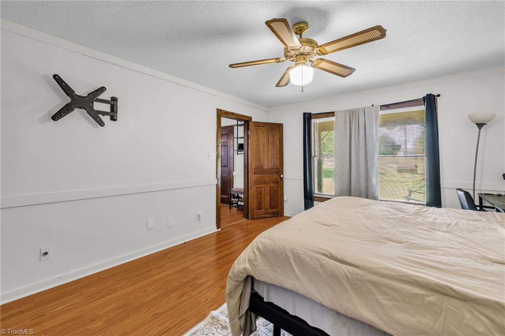 2615 Lynn Road Burlington, NC 27215 - Photo 14 of 34 Gallery Image 14