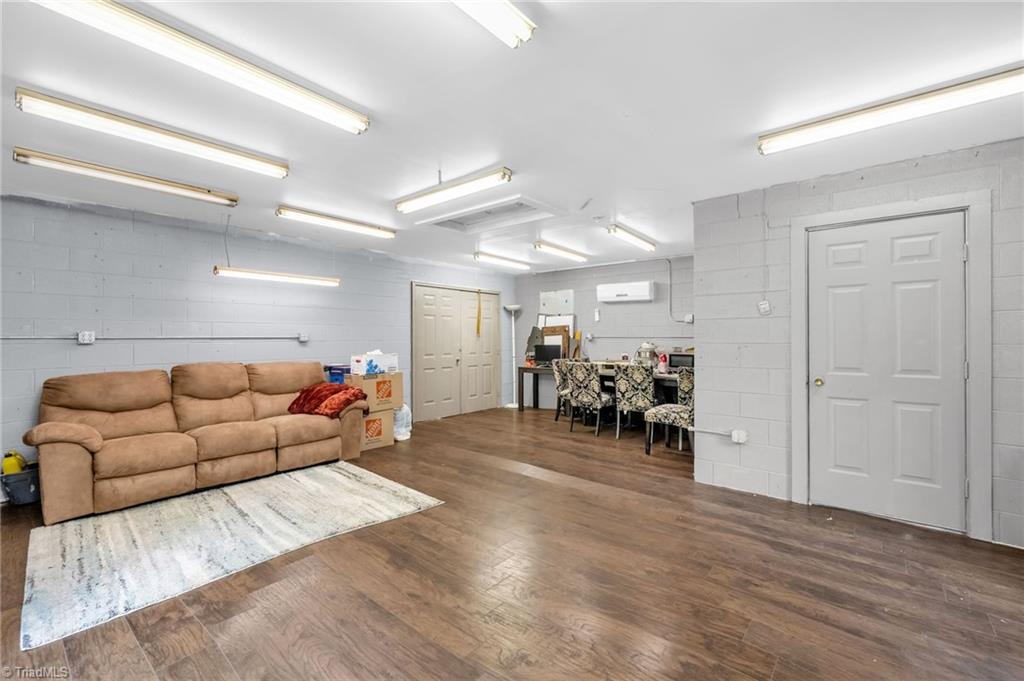 2615 Lynn Road Burlington, NC 27215 - Photo 22 of 34 Gallery Image 22