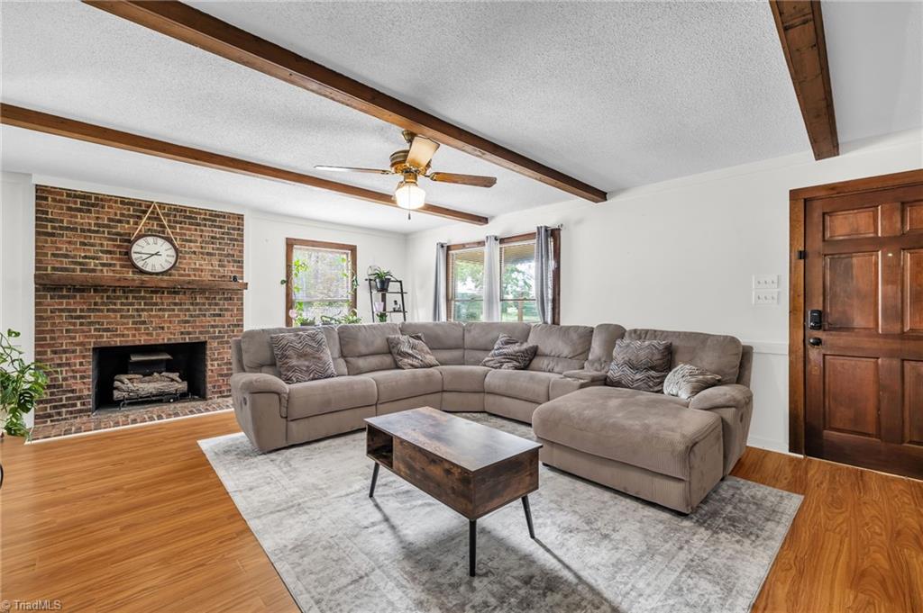 2615 Lynn Road Burlington, NC 27215 - Photo 5 of 34 Gallery Image 5