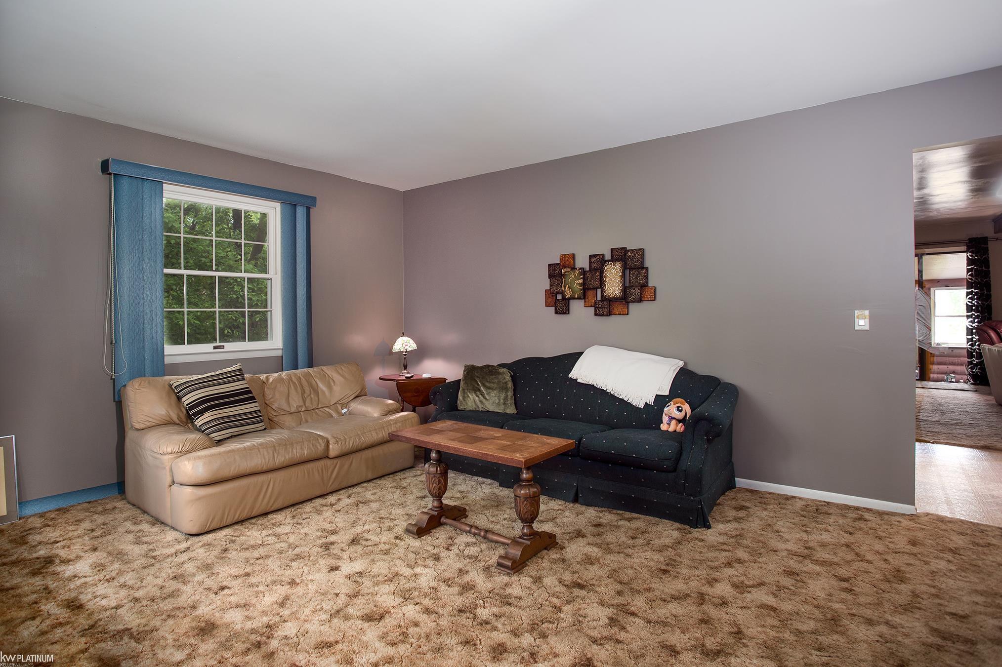 8567 Lakeshore Road Lexington, MI 48450 - Photo 3 of 38 Living Room