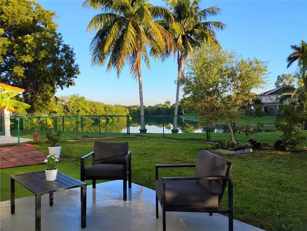 $779,000 | 7515 Southwest 164th Court, Miami, FL 33193