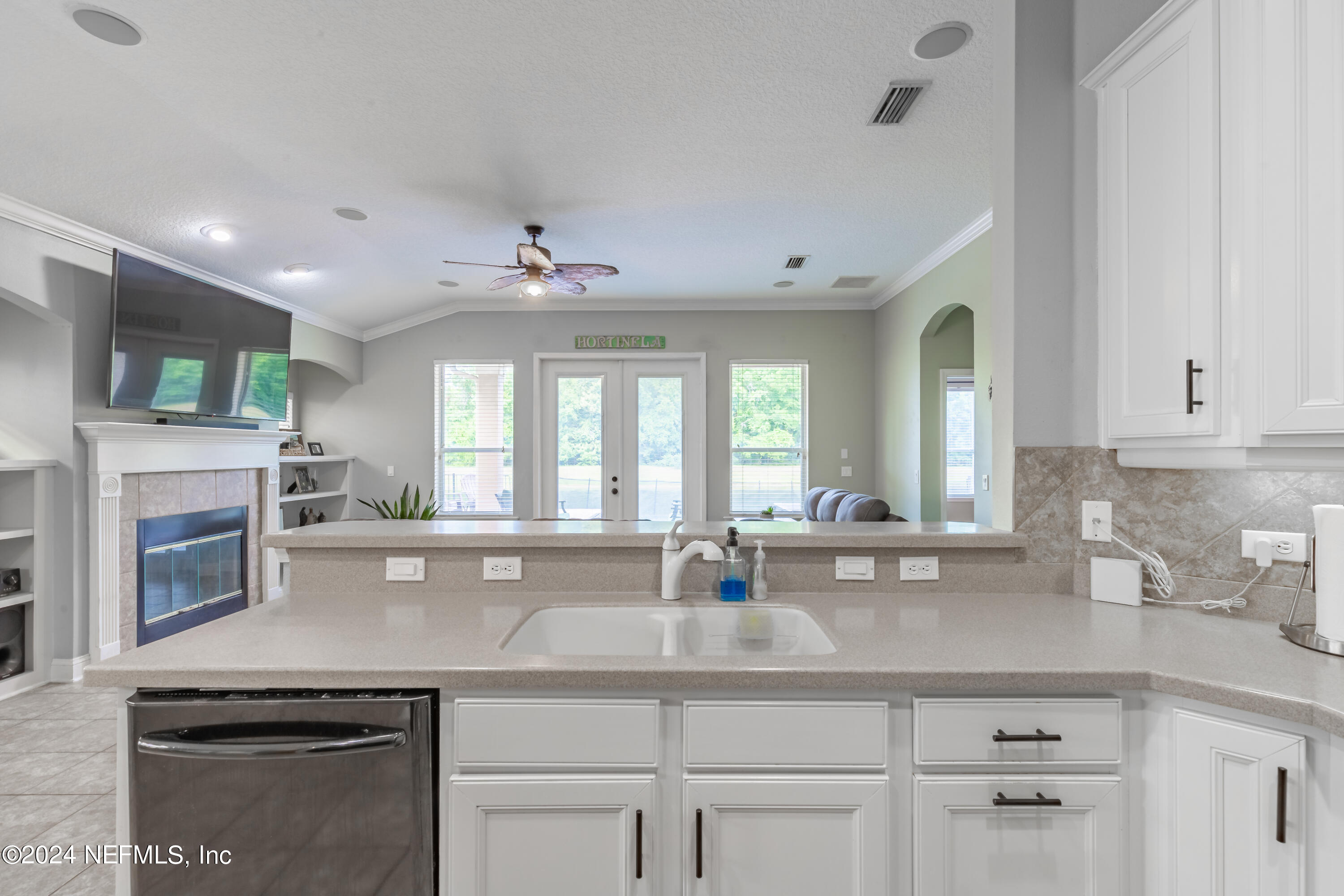 1876 Rear Admiral Lane St. Johns, FL 32259 - Photo 18 of 56 Kitchen