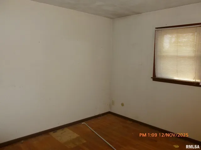 $200,000 | 5311 North Fairmount Street, Davenport, IA 52806