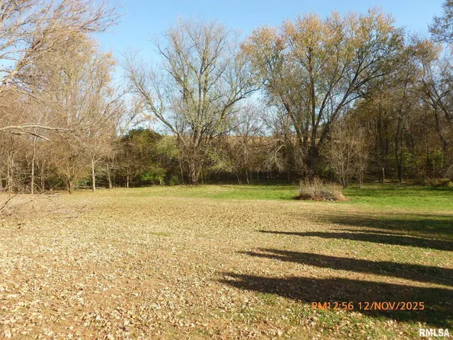 $200,000 | 5311 North Fairmount Street, Davenport, IA 52806