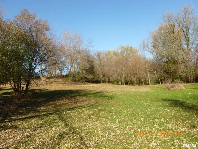 $200,000 | 5311 North Fairmount Street, Davenport, IA 52806