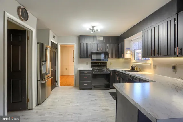 $349,000 | 6130 Driftwood Drive, Harrisburg, PA 17111