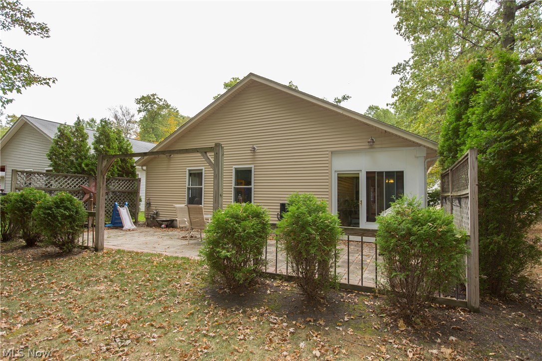 5244 Main Avenue North Ridgeville, OH 44039 - Photo 30 of 32