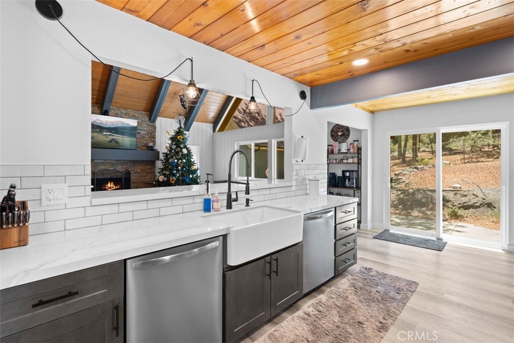 1535 Linnet Road Wrightwood, CA 92397 - Photo 10 of 54