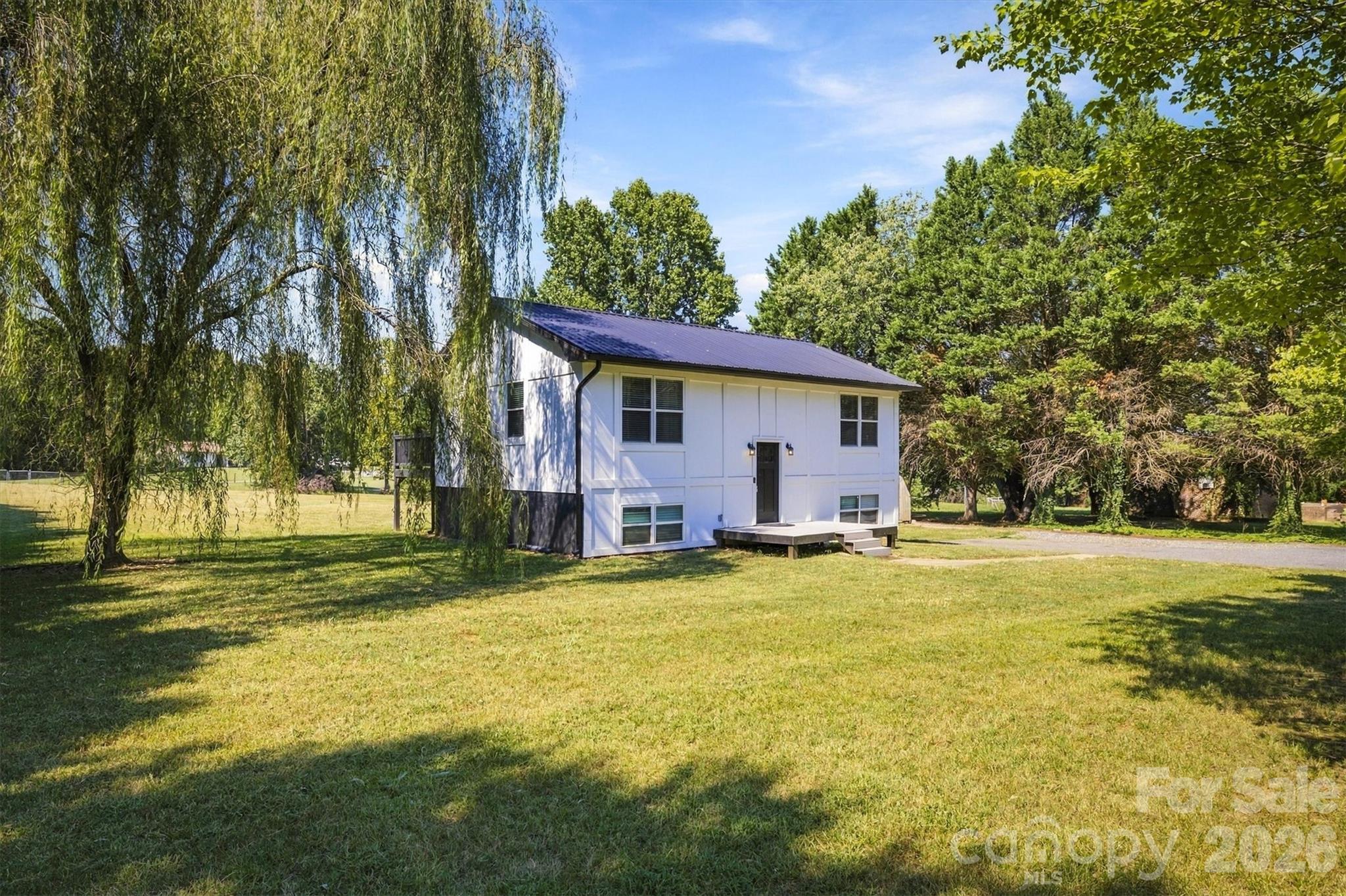 2646 Icard Rhodhiss Road Connelly Springs, NC 28612 - Photo 19 of 27 Gallery Image 19