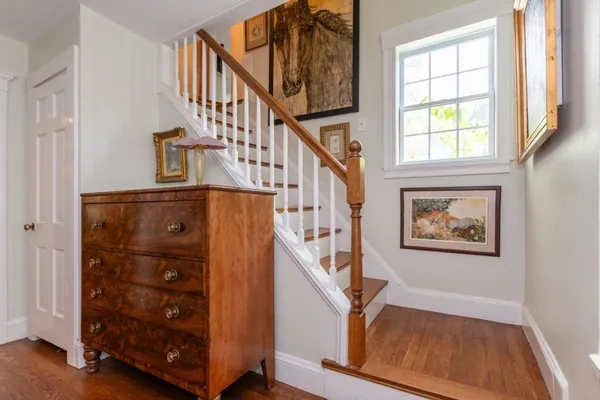 $1,198,000 | 6 Willow Street, Wellesley, MA 02481