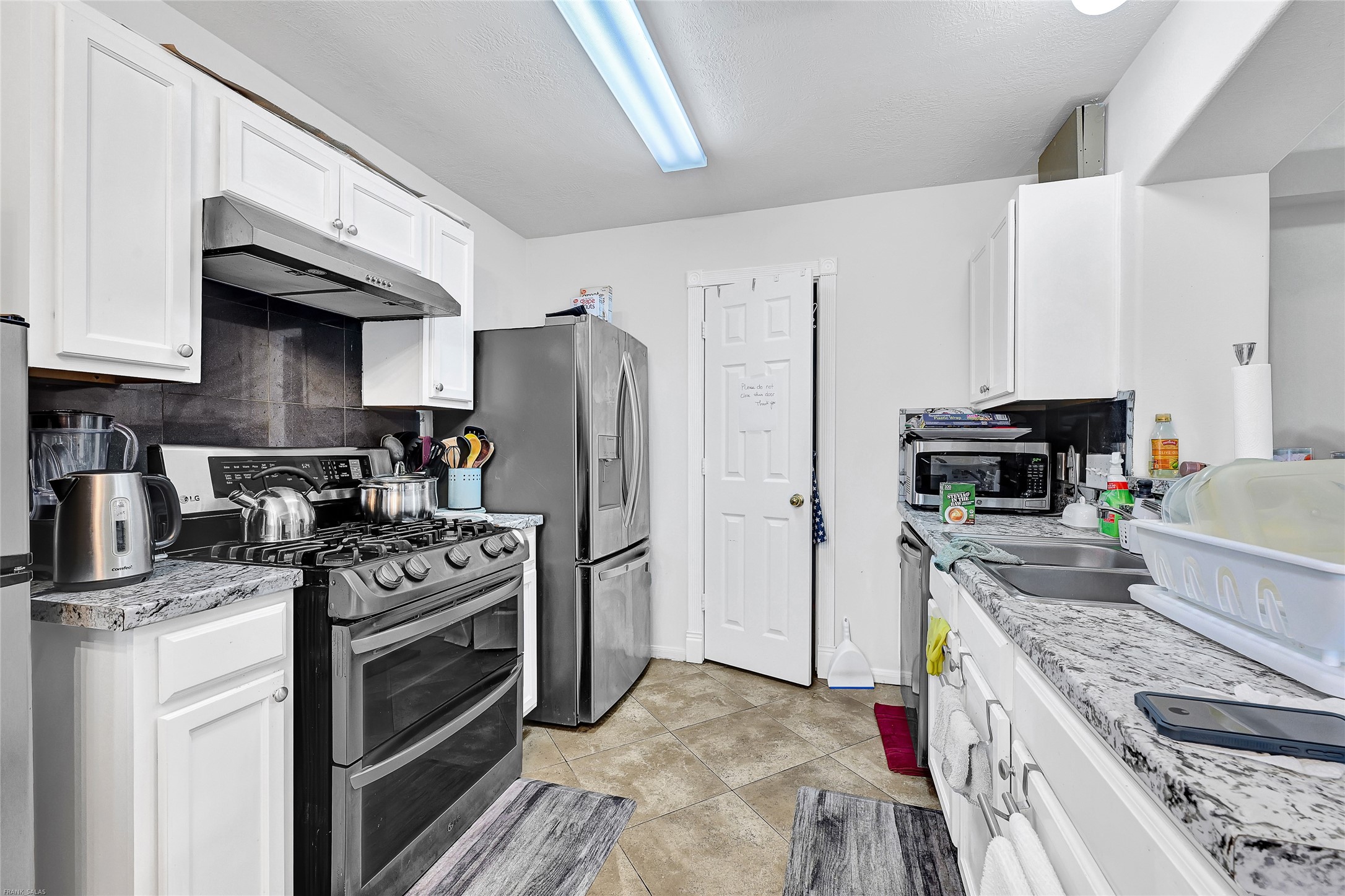 7826 Dairy View Lane Houston, TX 77072 - Photo 6 of 24