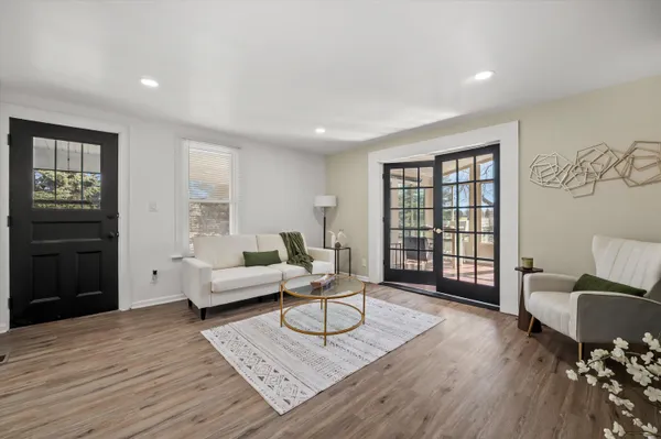 $500,000 | W156N5045 Pilgrim Road, Menomonee Falls, WI 53051