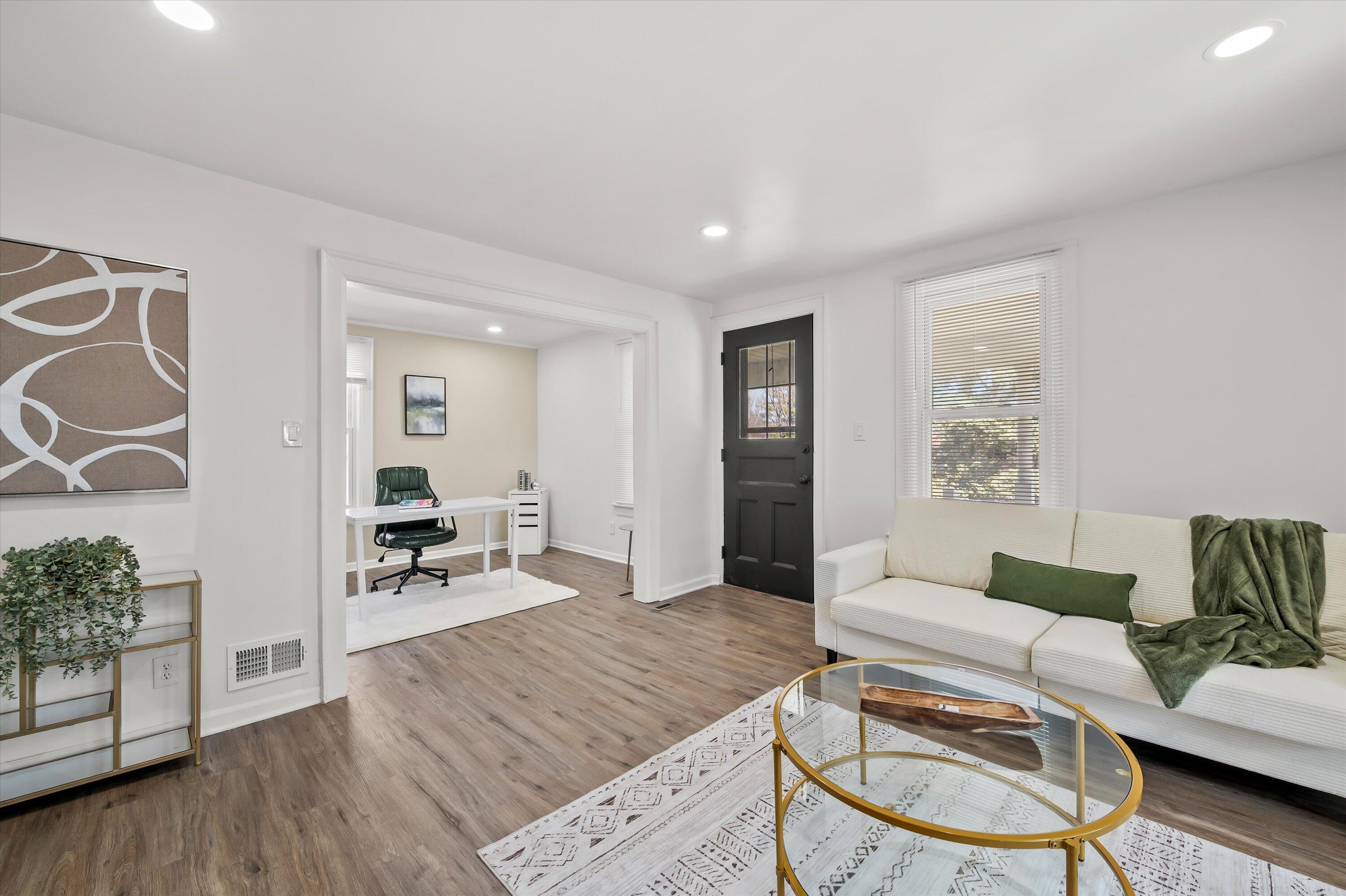 W156N5045 Pilgrim Road Menomonee Falls, WI 53051 - Photo 4 of 36 living room