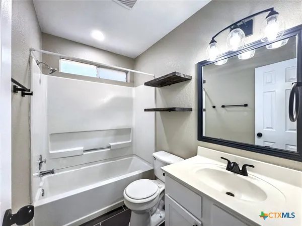 $1,550 | 833 Sagewood Trail, San Marcos, TX 78666