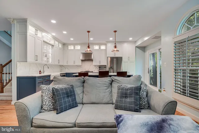 $5,500 | 150 Rees Place, Falls Church, VA 22046