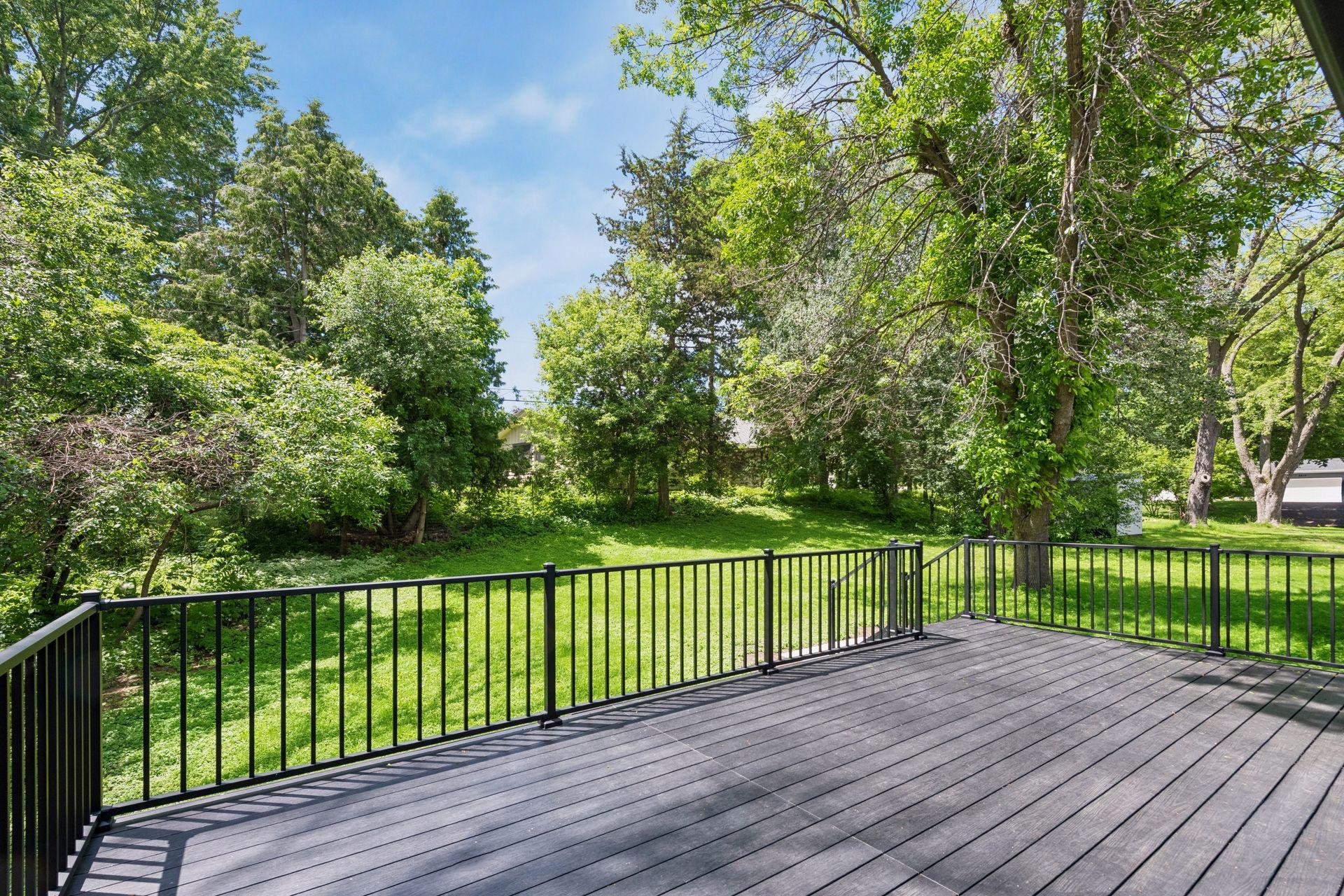 2720 Sandpiper Trail Excelsior, MN 55331 - Photo 36 of 47