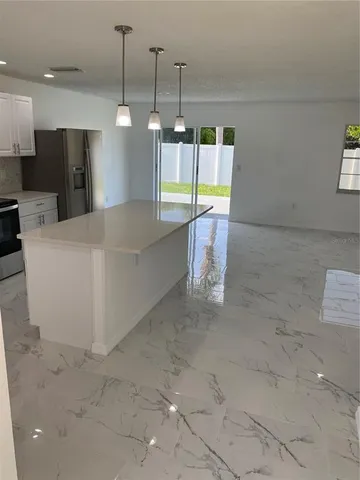 $409,900 | 481 Saturn Avenue, Sarasota, FL 34243