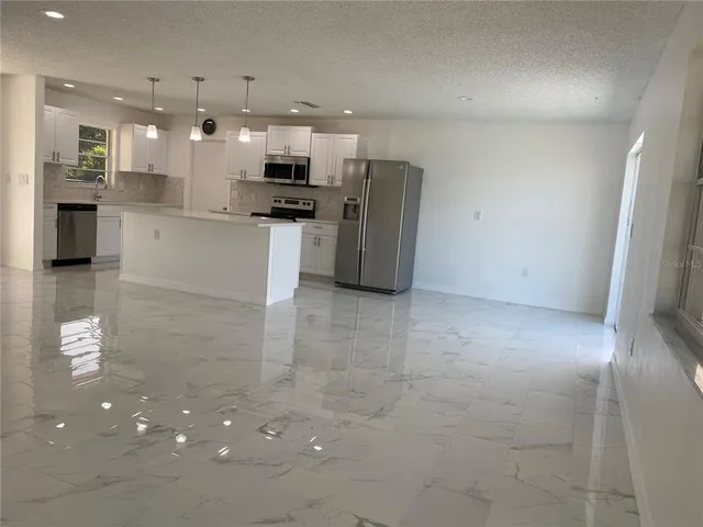 $409,900 | 481 Saturn Avenue, Sarasota, FL 34243