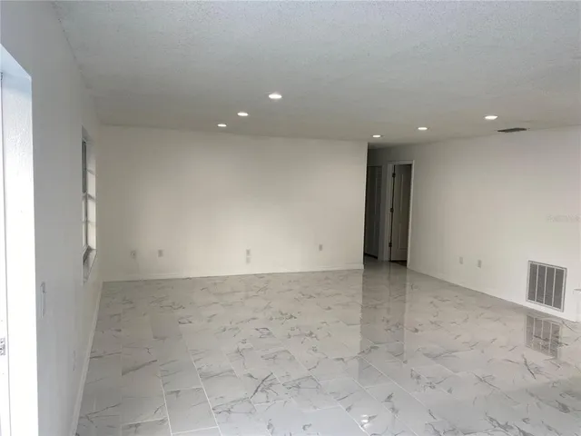 $409,900 | 481 Saturn Avenue, Sarasota, FL 34243