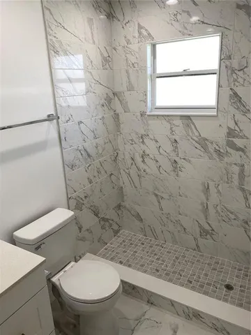 $409,900 | 481 Saturn Avenue, Sarasota, FL 34243