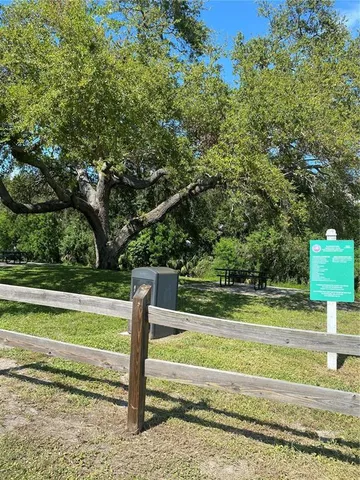 $409,900 | 481 Saturn Avenue, Sarasota, FL 34243