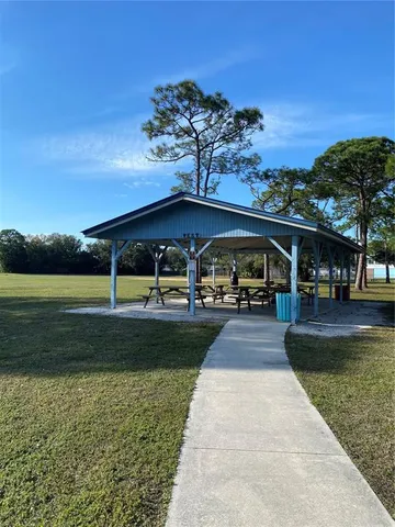 $409,900 | 481 Saturn Avenue, Sarasota, FL 34243