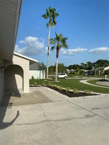 $409,900 | 481 Saturn Avenue, Sarasota, FL 34243