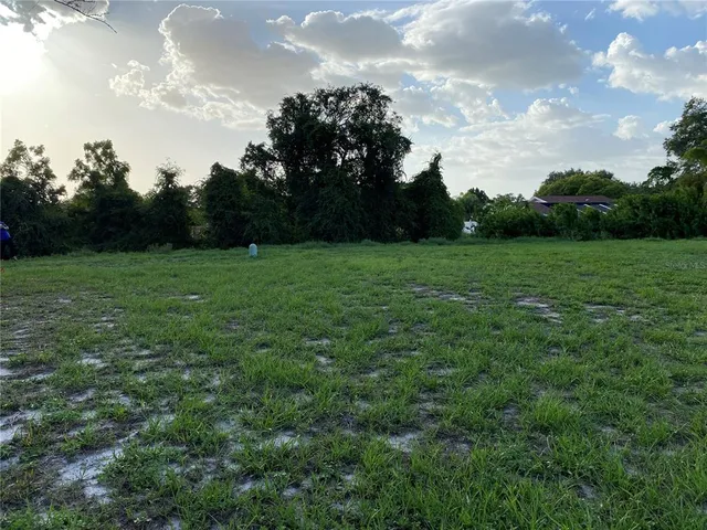 $409,900 | 481 Saturn Avenue, Sarasota, FL 34243