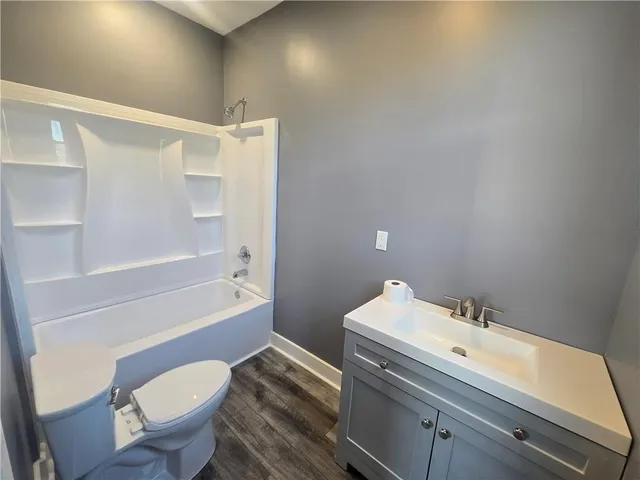 $189,000 | 2113 Jefferson Avenue, Lexington, MO 64067