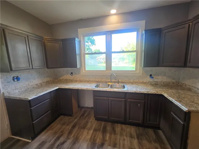 $189,000 | 2113 Jefferson Avenue, Lexington, MO 64067