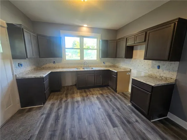 $189,000 | 2113 Jefferson Avenue, Lexington, MO 64067