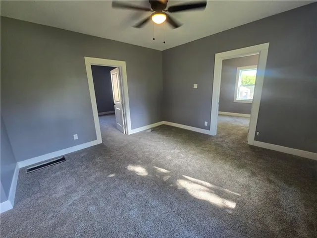 $189,000 | 2113 Jefferson Avenue, Lexington, MO 64067