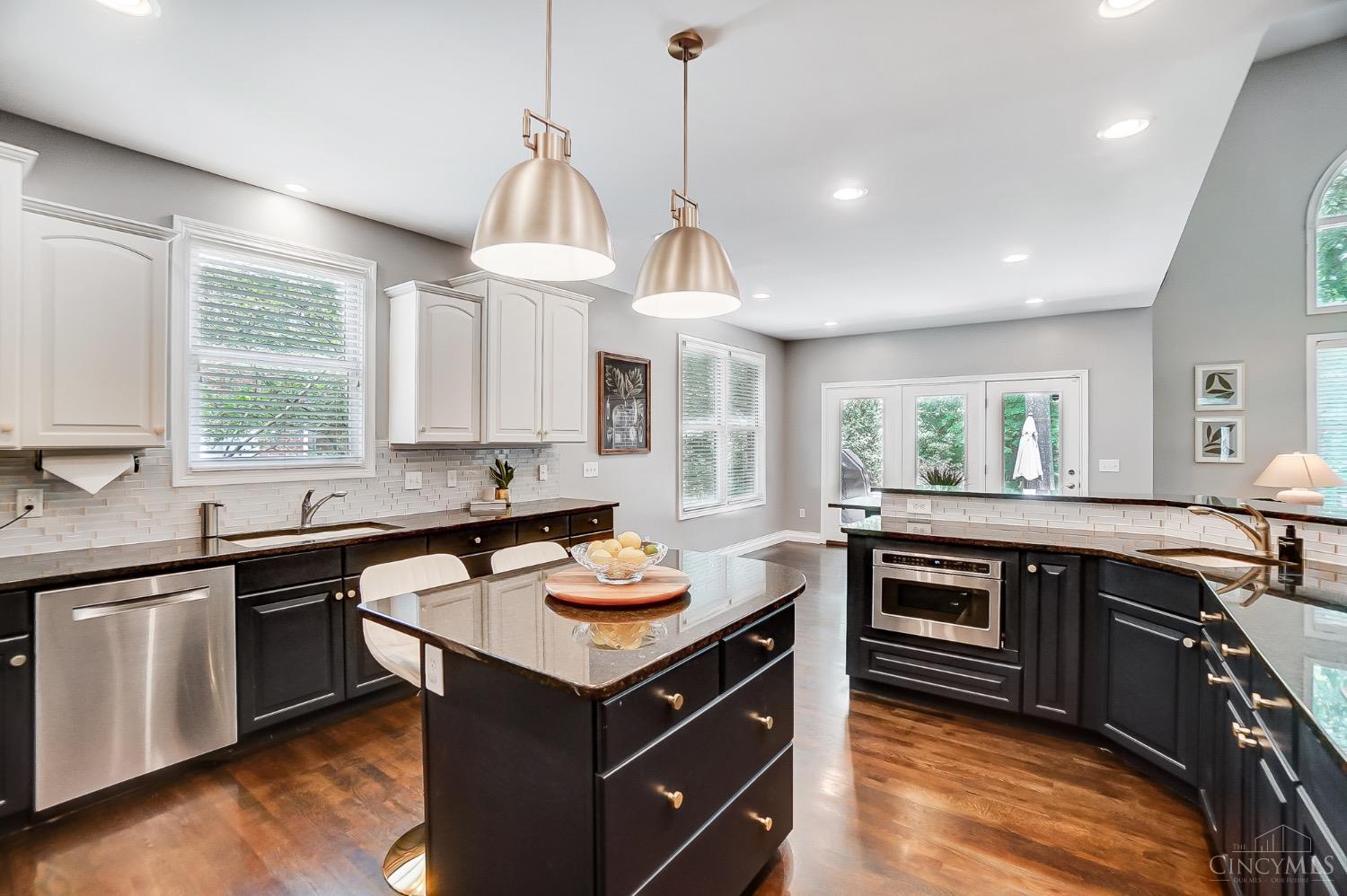 1602 Hawk Ridge Drive Maineville, OH 45039 - Photo 9 of 55 Gallery Image 9