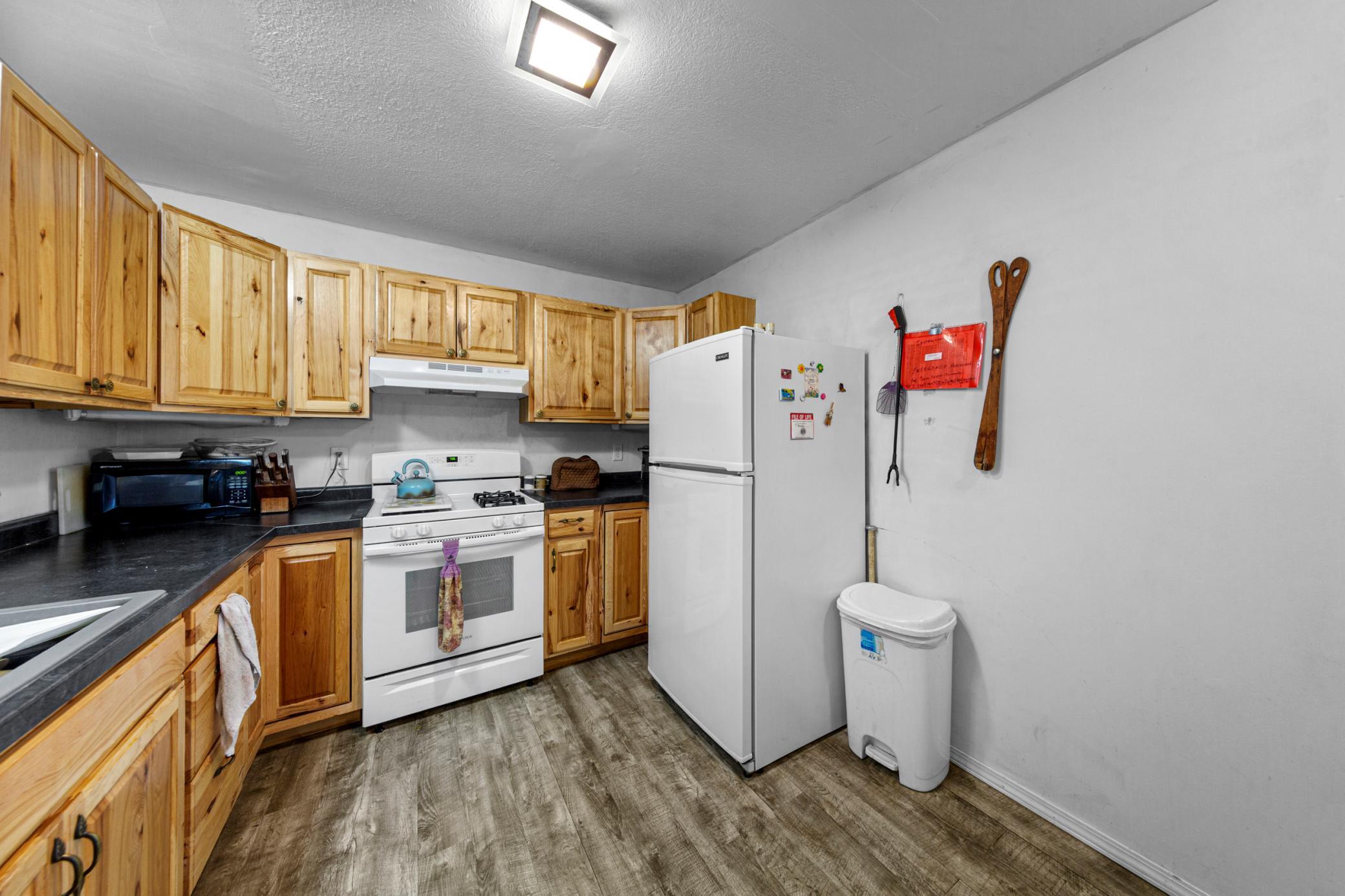 511 Division Street Waterville, MN 56096 - Photo 13 of 30