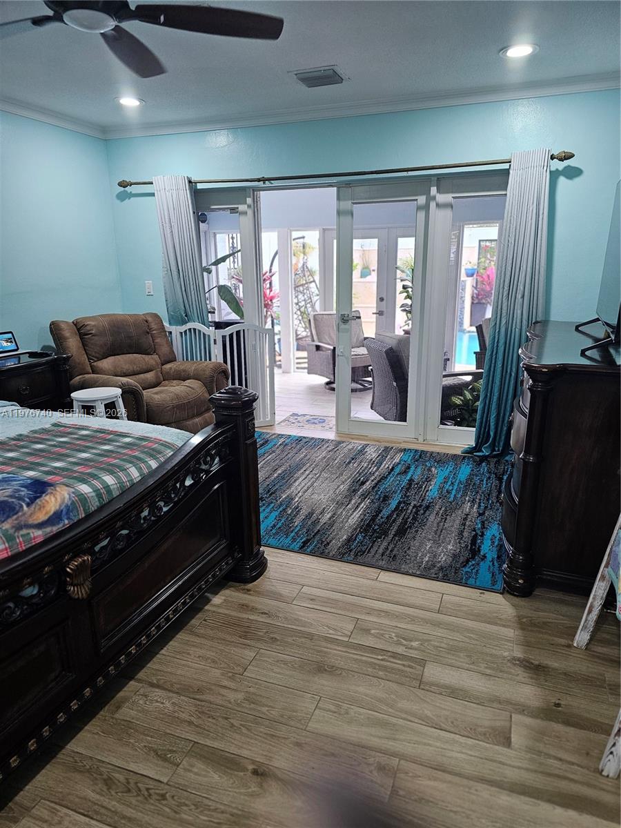 9838 Southwest 94th Terrace Miami, FL 33176 - Photo 44 of 61 Direct access to sunroom