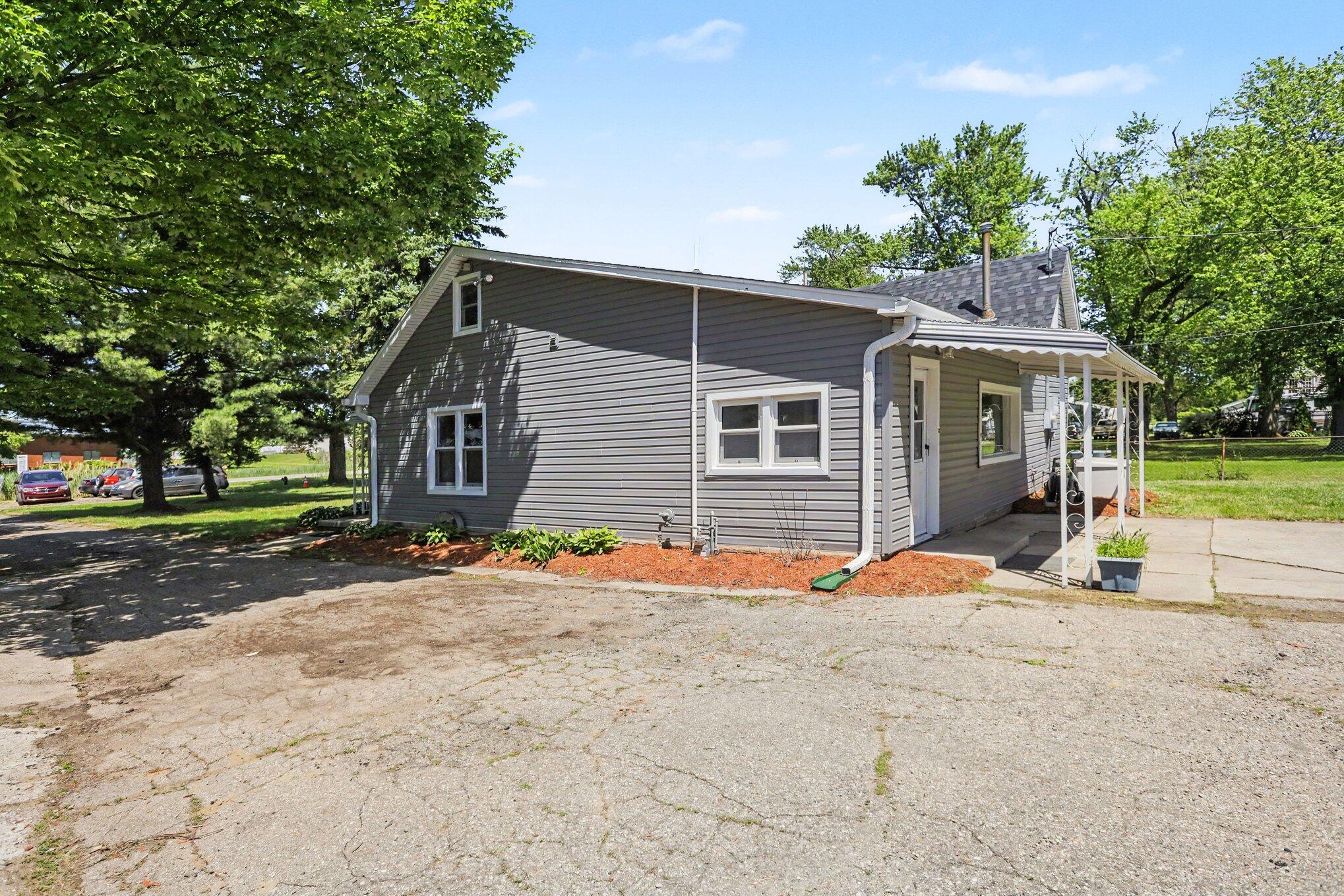 28269 Goddard Road Romulus, MI 48174 - Photo 24 of 28 024_file_8331