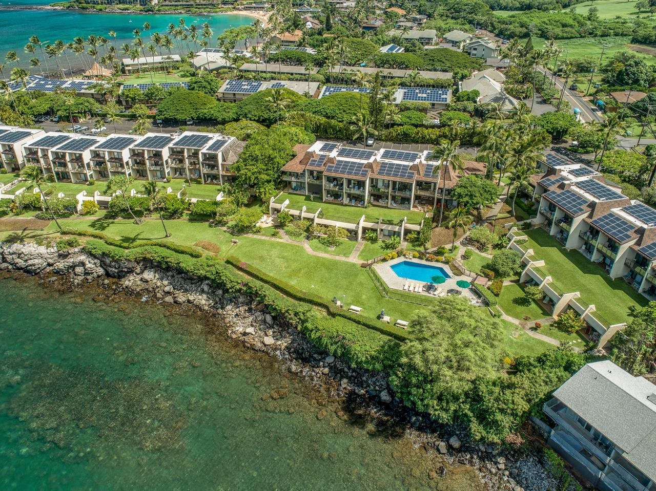 5295 Lower Honoapiilani Road, Unit C44 Lahaina, HI 96761 - Photo 3 of 29 Gallery Image 3