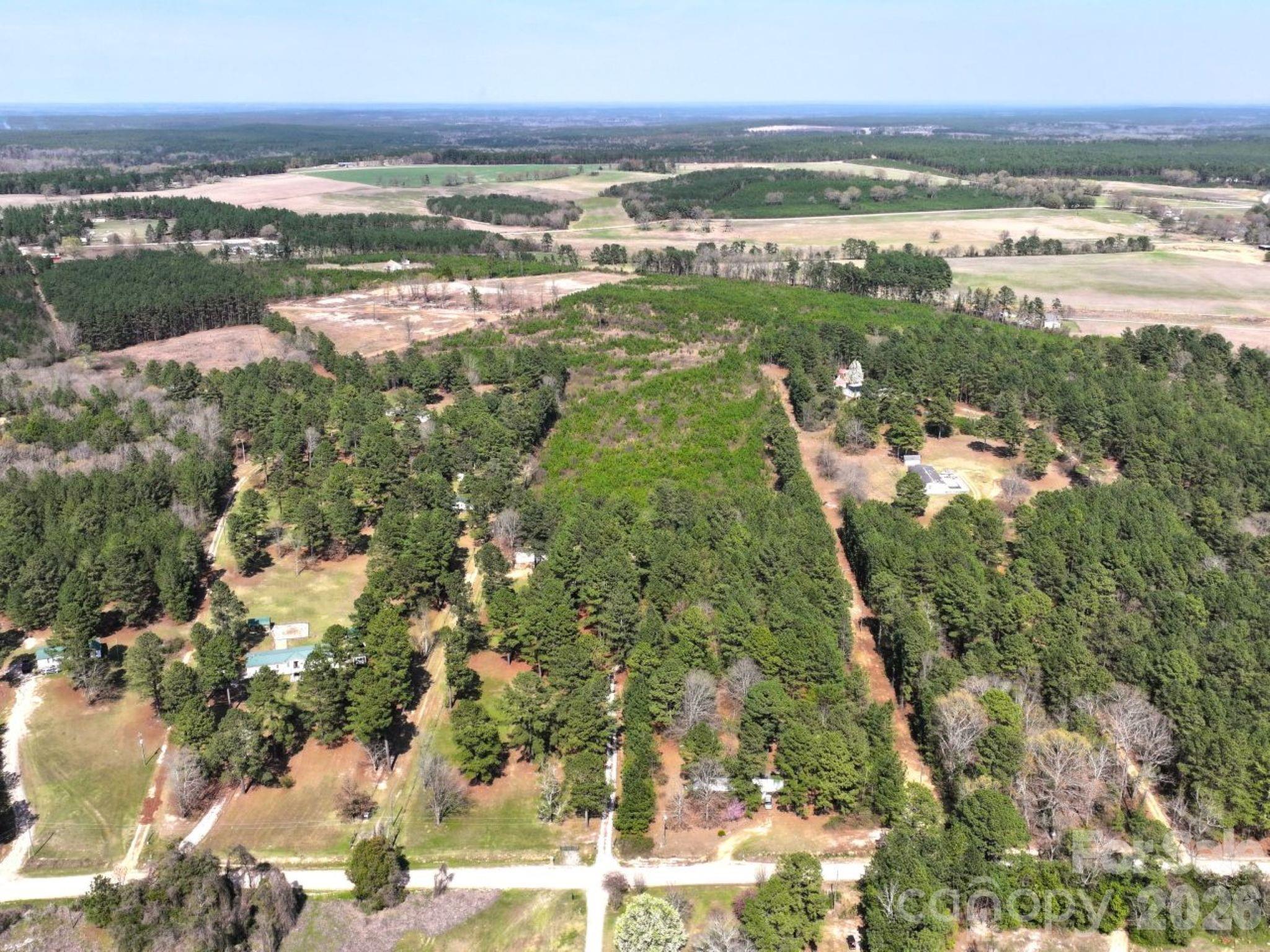 415 Hawkins Road Hartsville, SC 29550 - Photo 4 of 9 a view of city and ocean