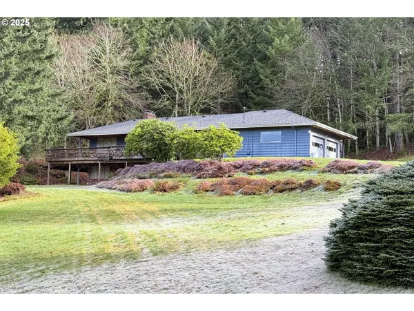 $1,375,000 | 19955 Southeast Tillstrom Road, Damascus, OR 97089