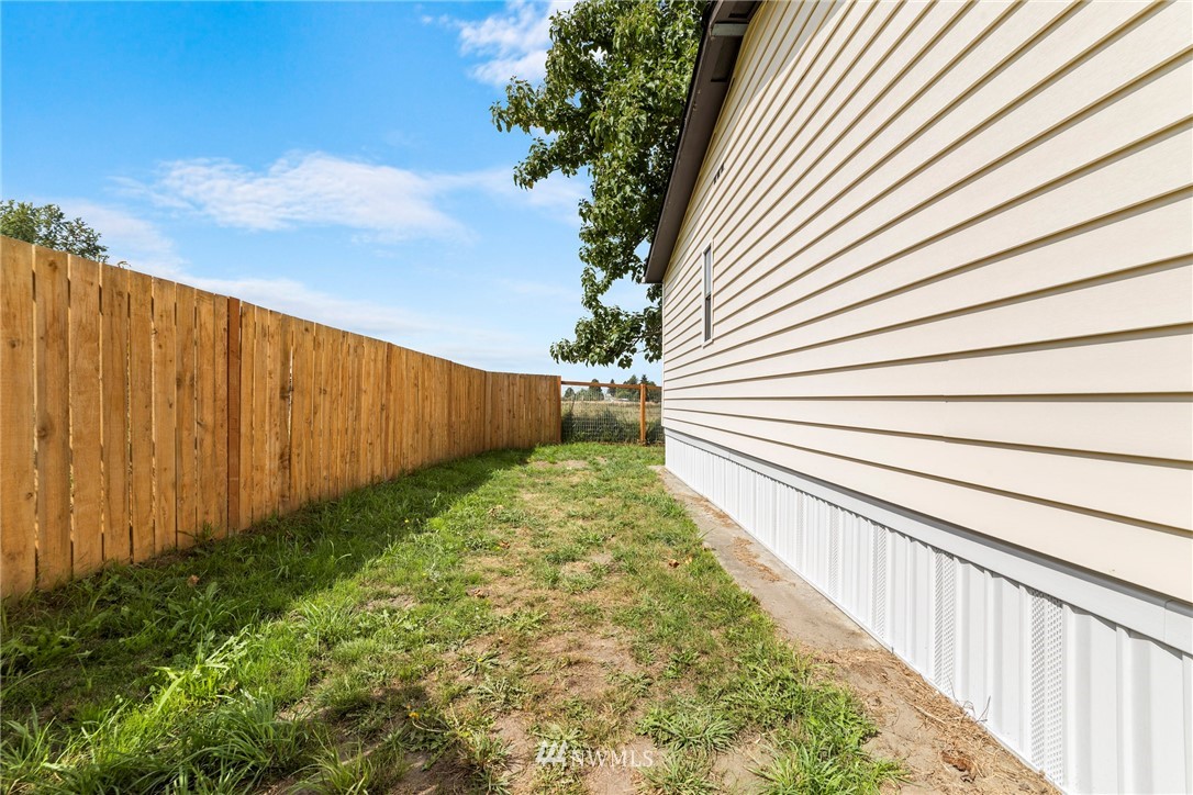 17363 Bennett Road Mount Vernon, WA 98273 - Photo 15 of 18